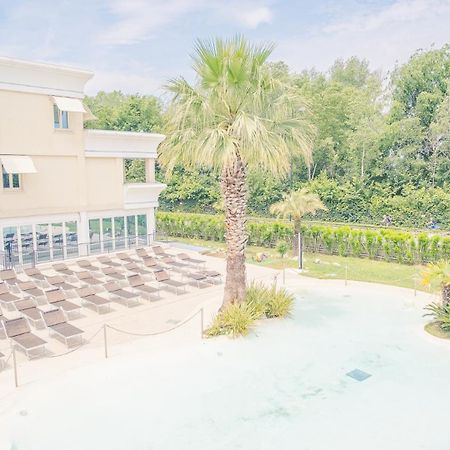 Relais Du Lac Loft - Italian Homing Desenzano del Garda Luaran gambar